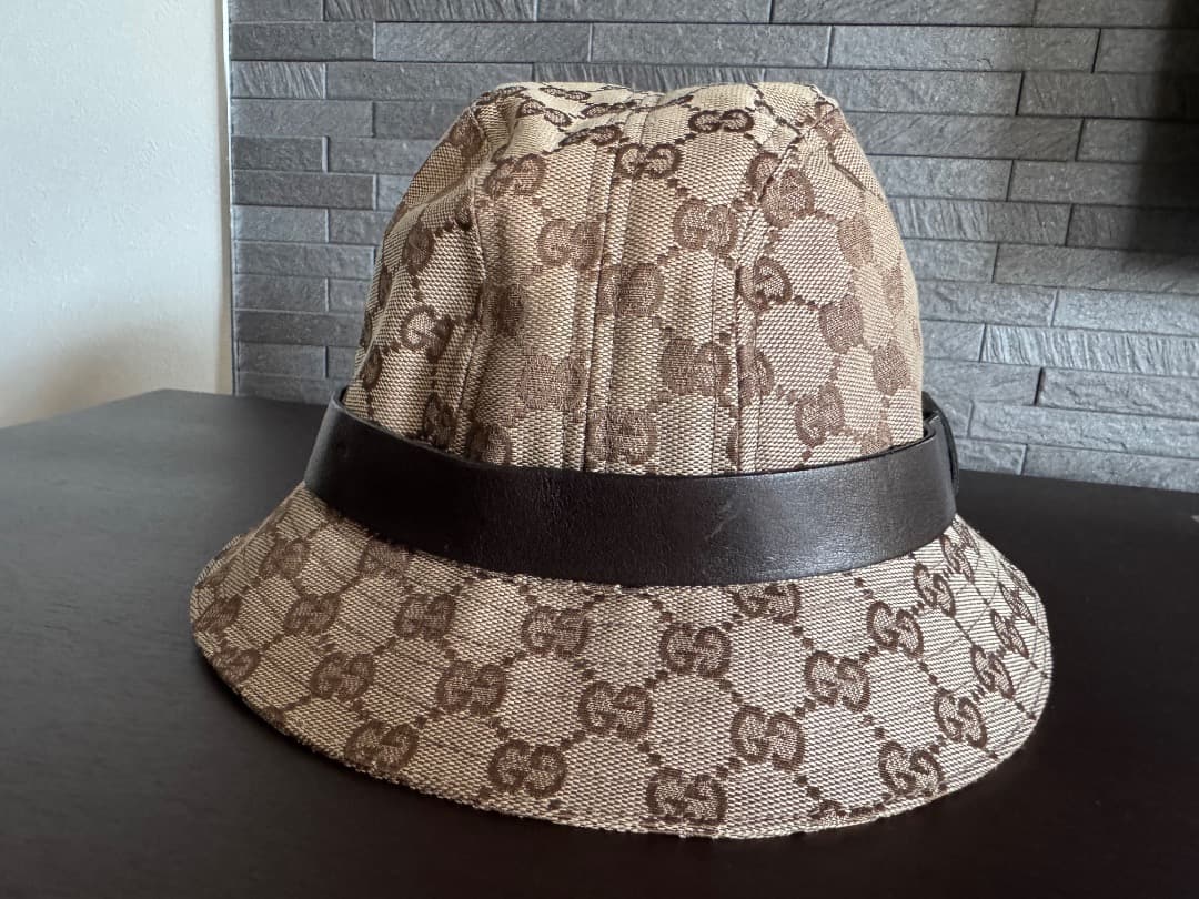 GUCCI 　ハット　モノグラム　GGキャンバス