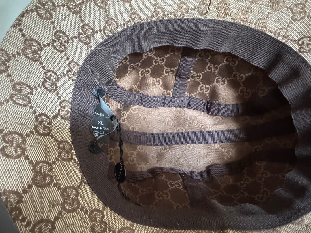 GUCCI 　ハット　モノグラム　GGキャンバス