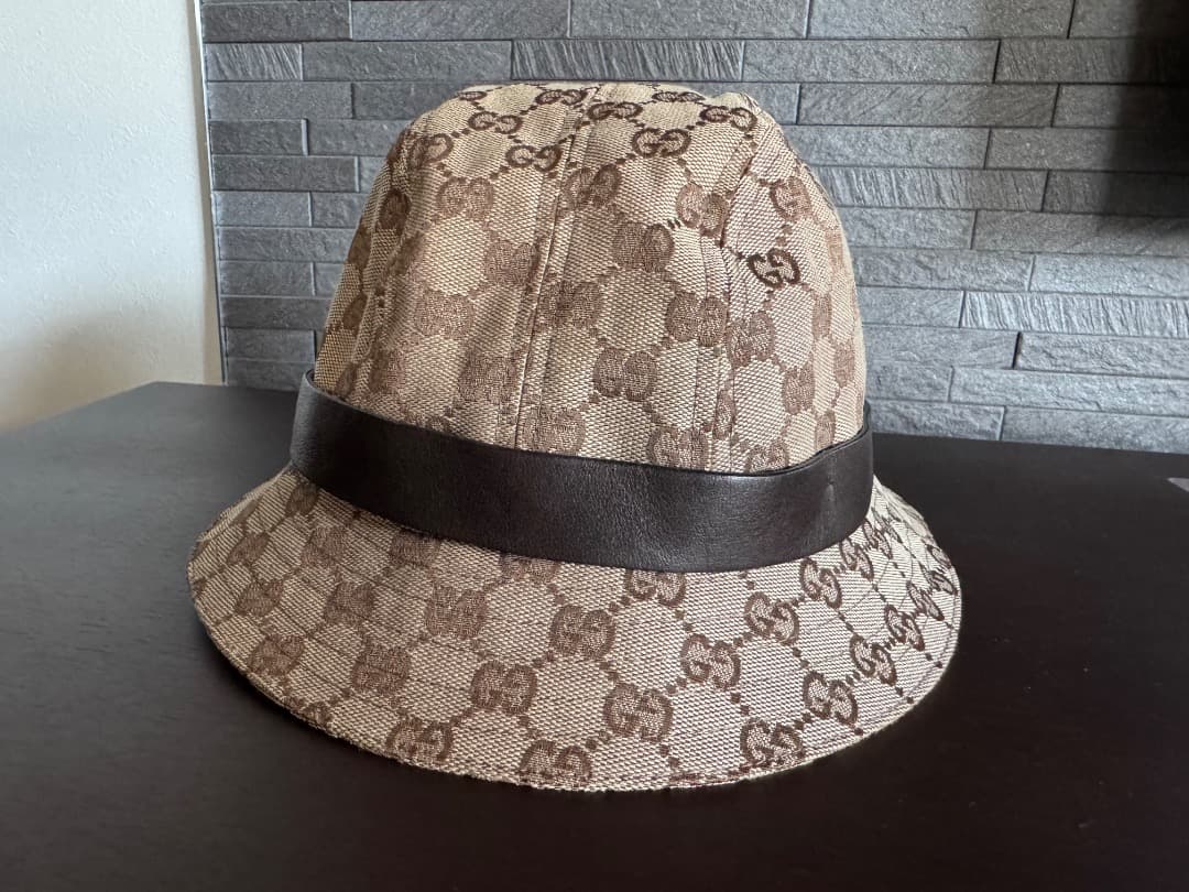 GUCCI 　ハット　モノグラム　GGキャンバス