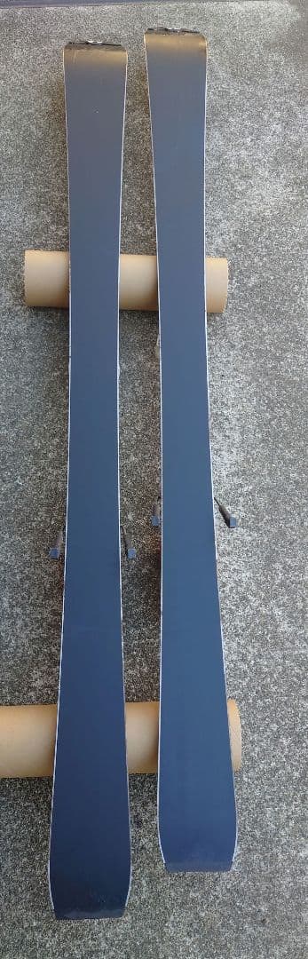 子供スキー板　アトミック　130cm ブルー