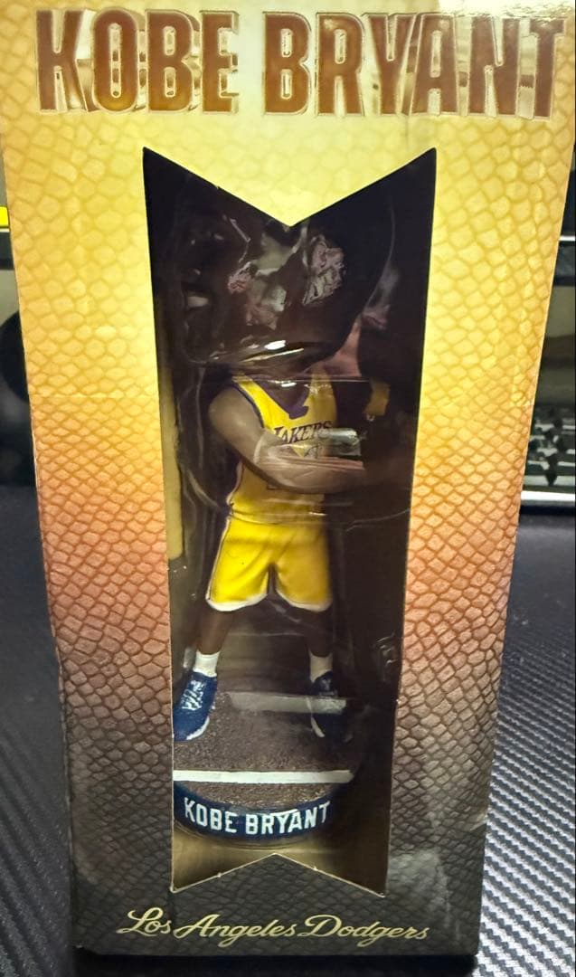 【限定】Kobe Bryant Bobblehead フィギュア