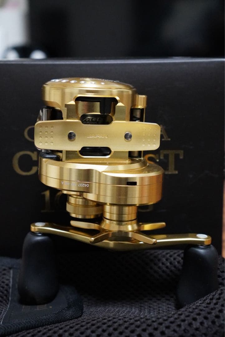 美品SHIMANO 21カルカッタコンクエスト101HG