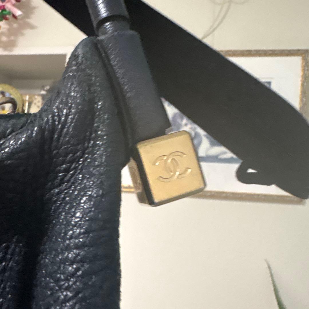 686 CHANEL正規品バック　ブラック　ワンショルダー　フリンジ　レザー