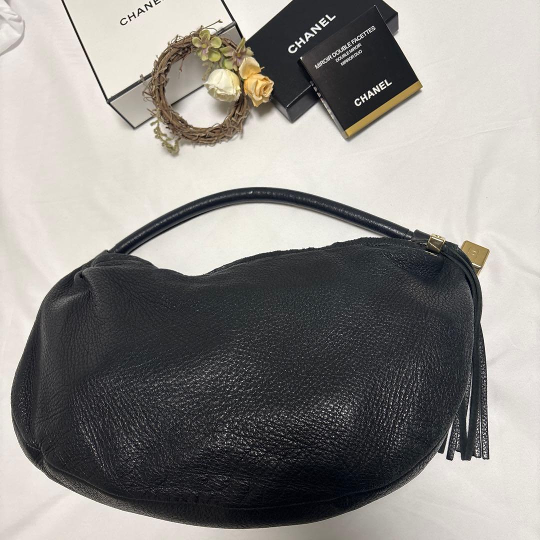 686 CHANEL正規品バック　ブラック　ワンショルダー　フリンジ　レザー