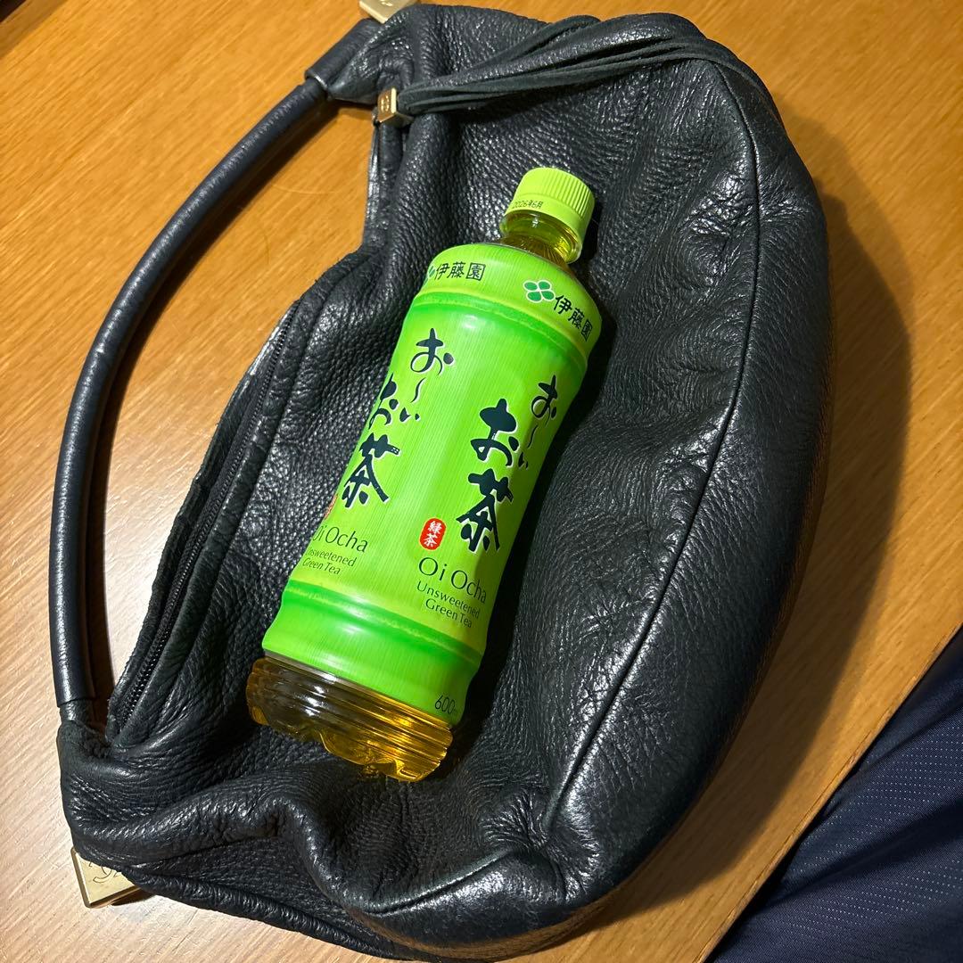 686 CHANEL正規品バック　ブラック　ワンショルダー　フリンジ　レザー