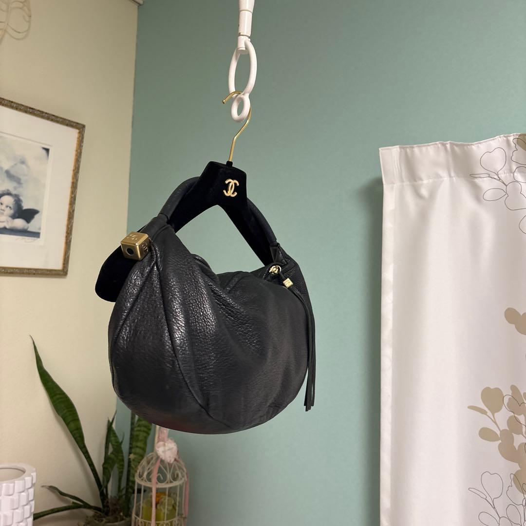 686 CHANEL正規品バック　ブラック　ワンショルダー　フリンジ　レザー