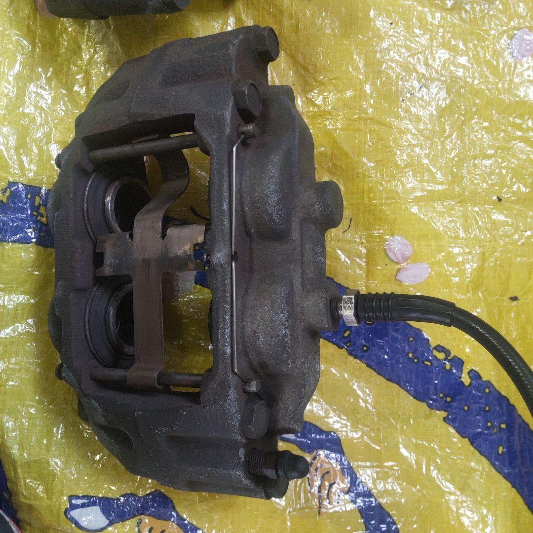 日産 純正 4ポッドブレーキキャリパー 過去にOHありシルビア対抗キャリパー