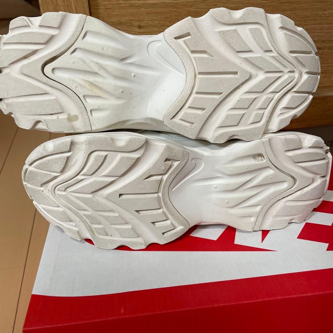 靴 NIKE TC7900 24cm