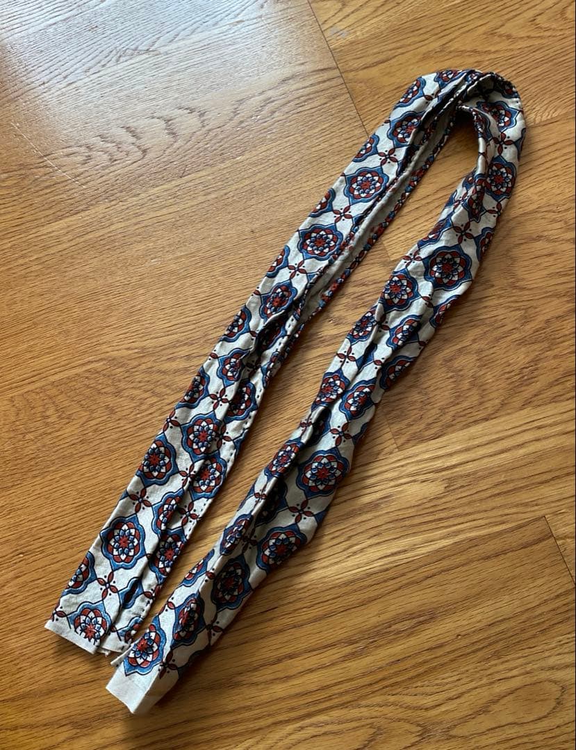 John Alexander Skelton 総柄レーヨンコットンスカーフ