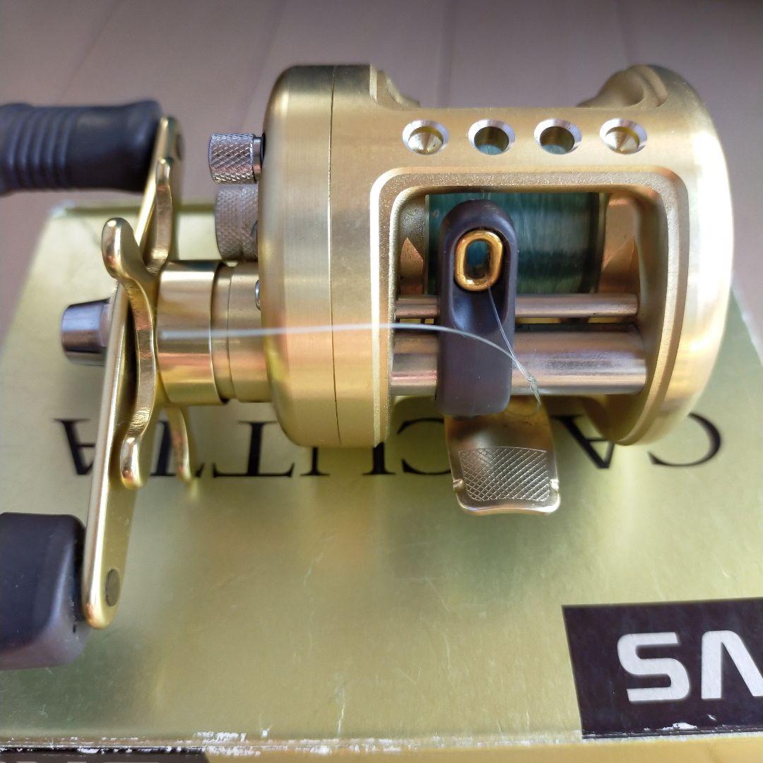 SHIMANO CALCUTTA 50XT ゴールド ベイトリール