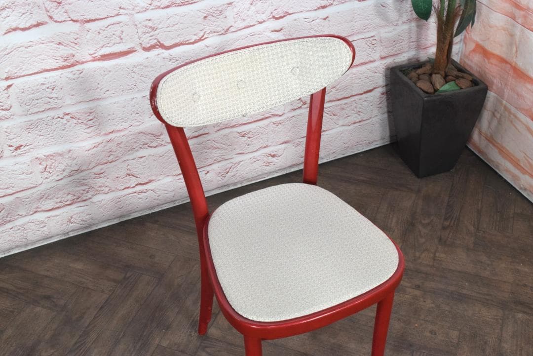 2脚　TON/トン バナナチェア ファブリック付き ダイニングチェア　レッド　B