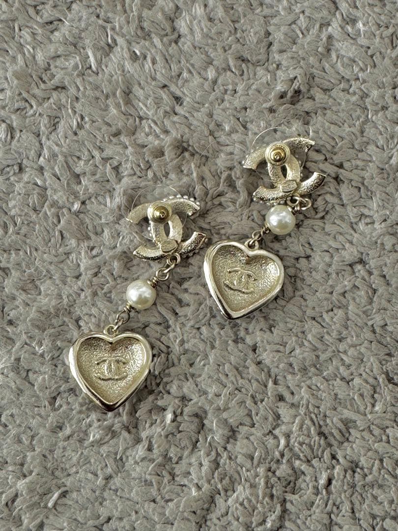CHANEL ハートピアス フェイクパール＆ラインストーン 箱あり