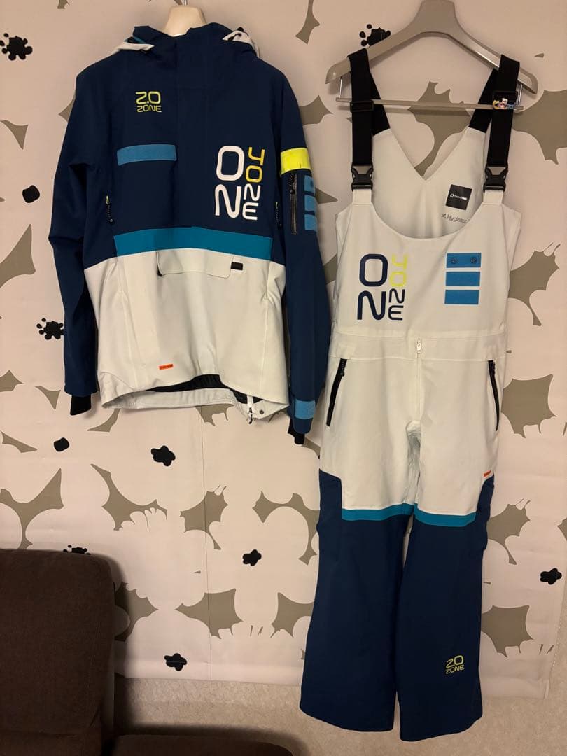 ONYONE スキーウェア上下セット Lサイズ