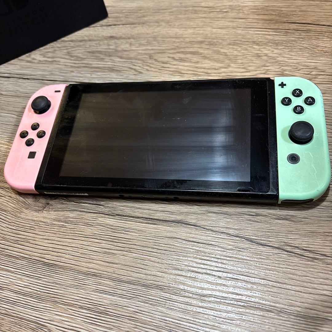 Nintendo Switch 本体 ピンクとミント