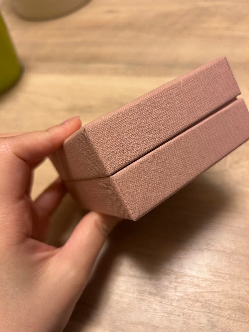 miumiu ヘアバレッタ ヘアクリップ 白 ホワイト