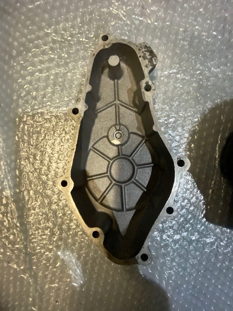 cbx400fSIDE VIEW エンジンカバー 2個セット