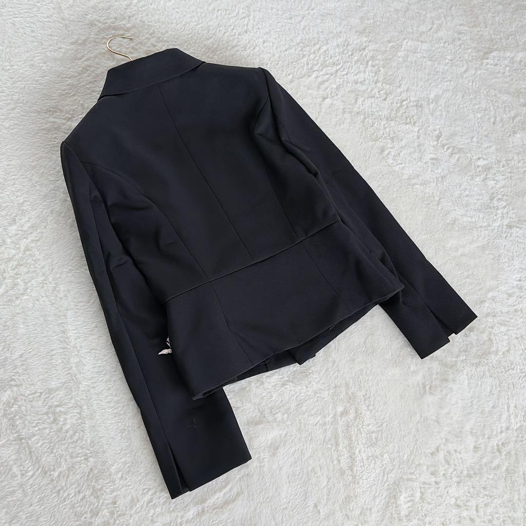 美品✨タグあり【フォクシー】テーラードジャケット ペプラム 黒42 大きなサイズ