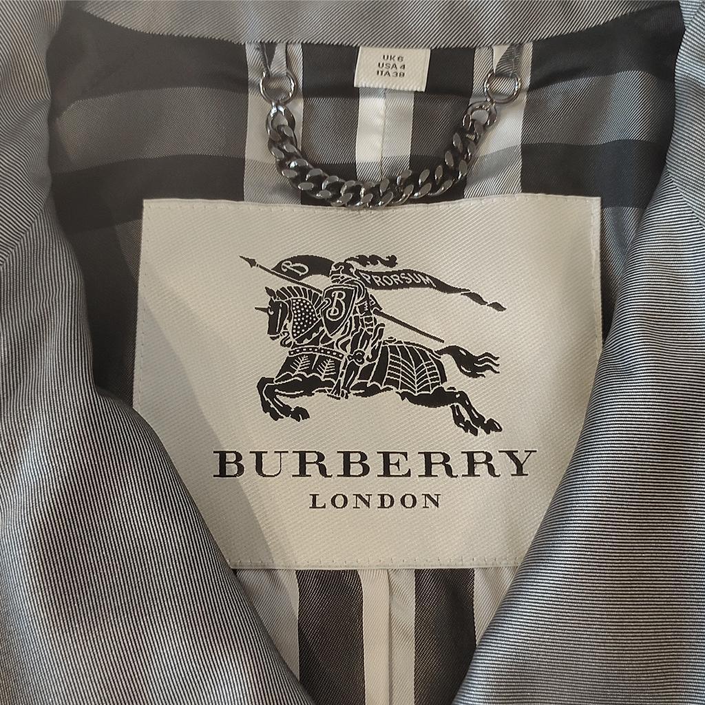 BURBERRY LONDON トレンチコート（シルバー系）UK6
