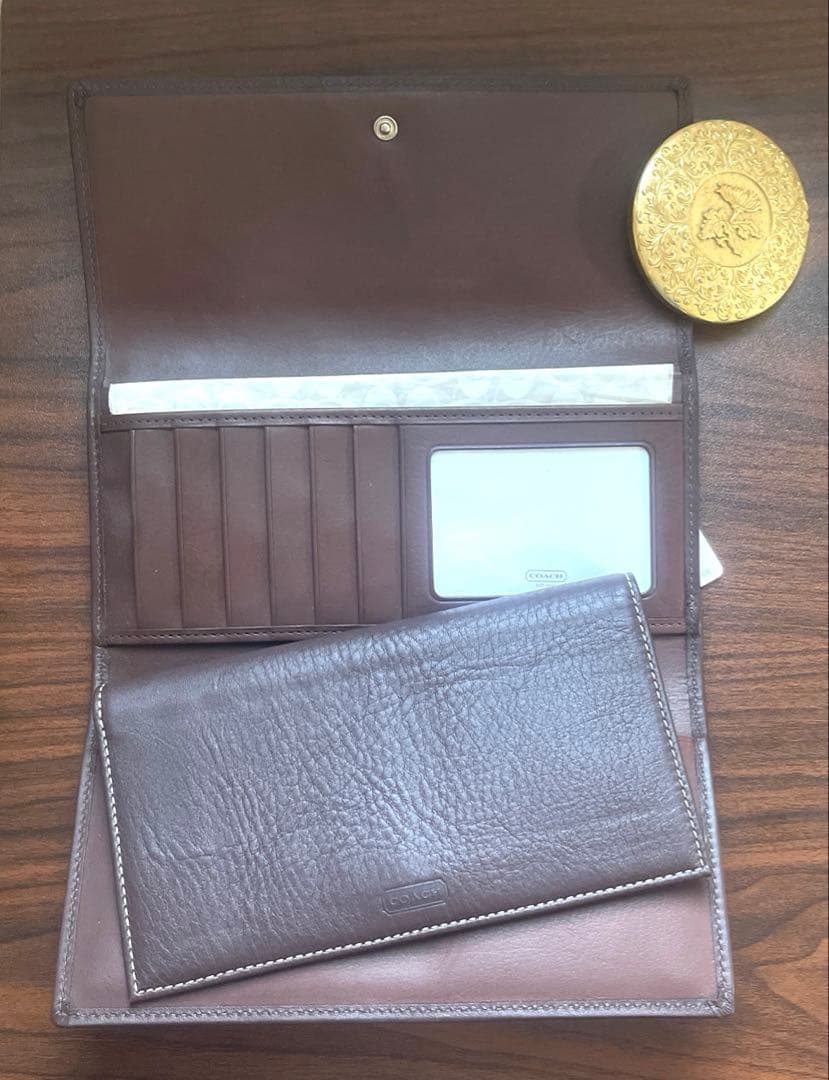 COACH 長財布2007アメリカ旅行179.00ドル　アウトレット　新品未使用