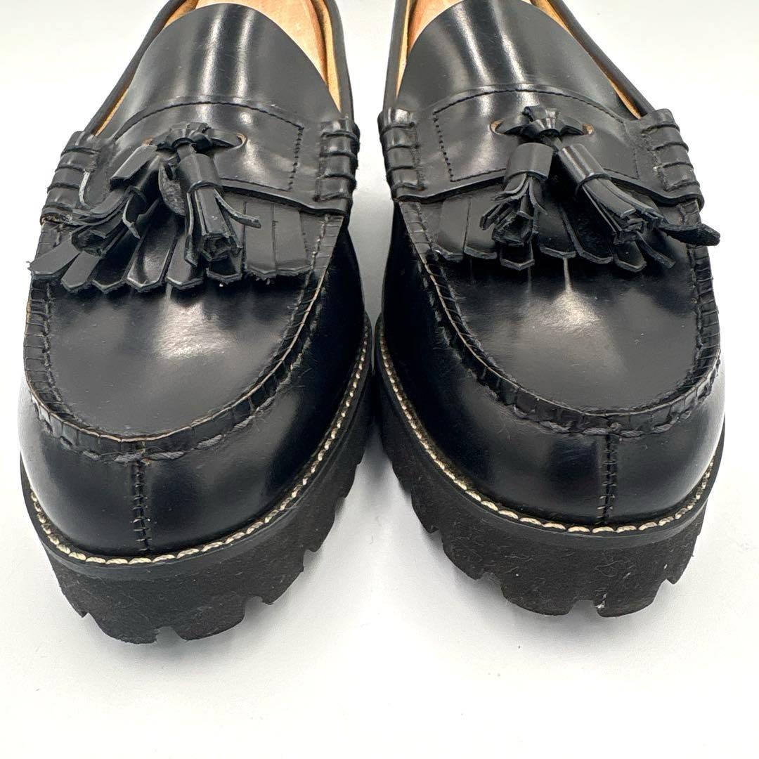 The Kenford Fineshoeタンクソールキルトタッセル ローファー黒