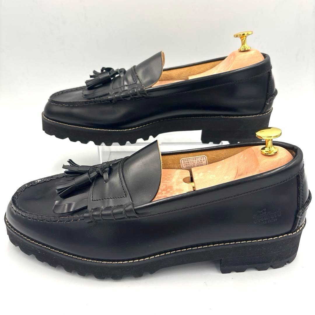 The Kenford Fineshoeタンクソールキルトタッセル ローファー黒