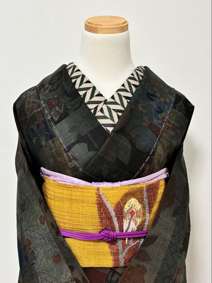 紬　小千谷紬　百柄　裄66.5cm 正絹　美品