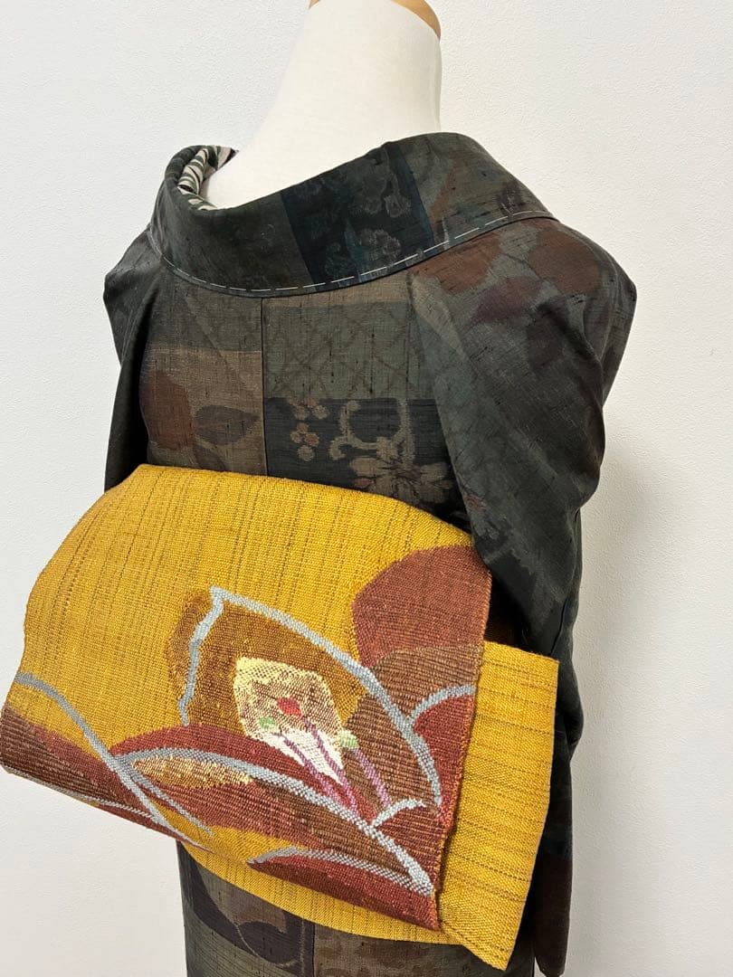 紬　小千谷紬　百柄　裄66.5cm 正絹　美品