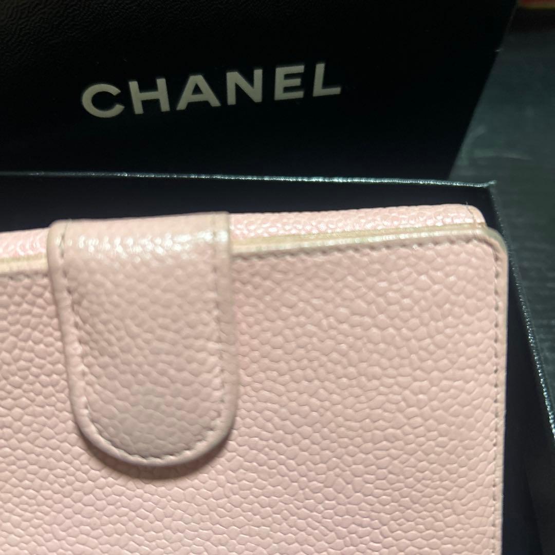CHANEL ピンク レザー 二つ折り財布