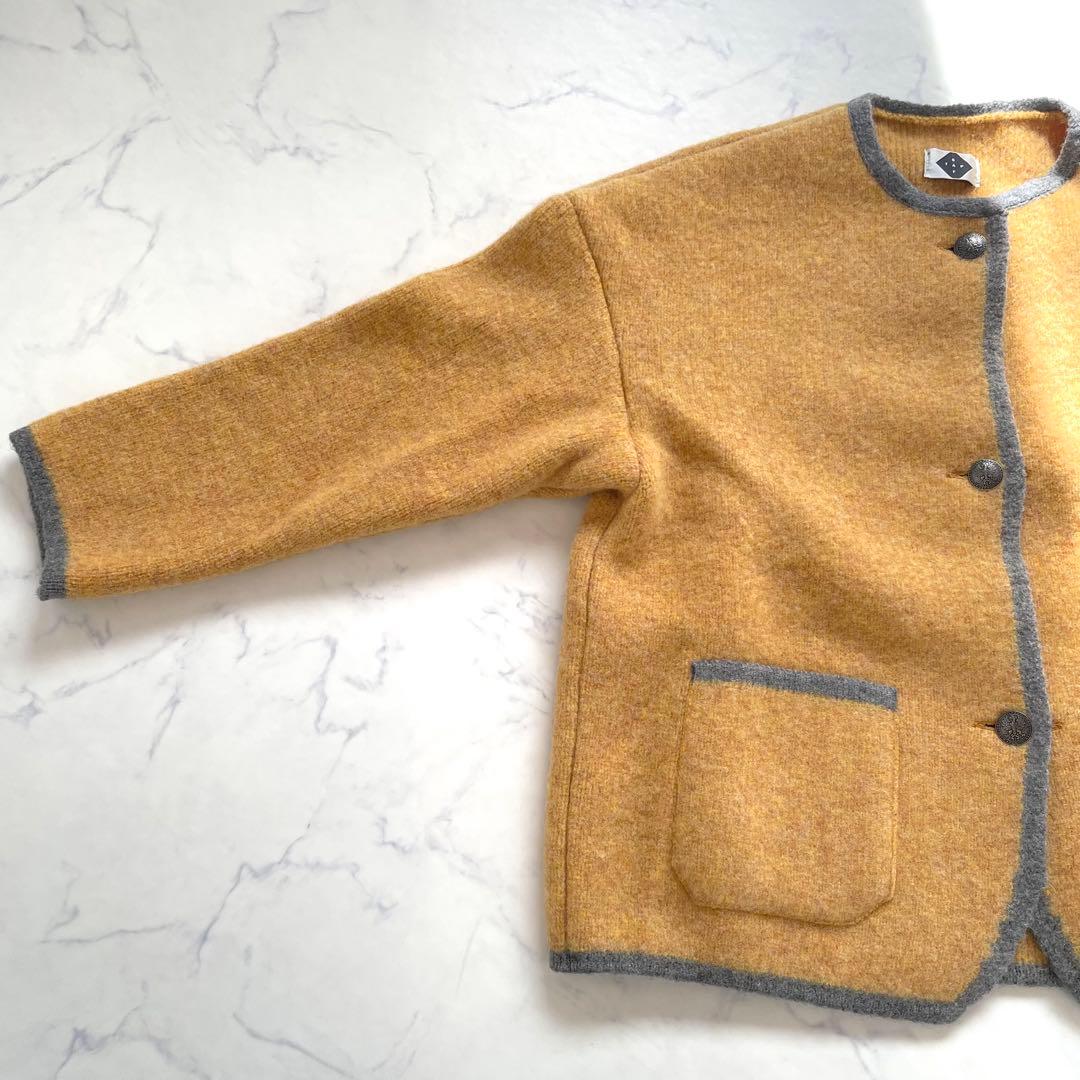 とも　　　STAPF シュタップ　ラウンドネック　チロリアンジャケット