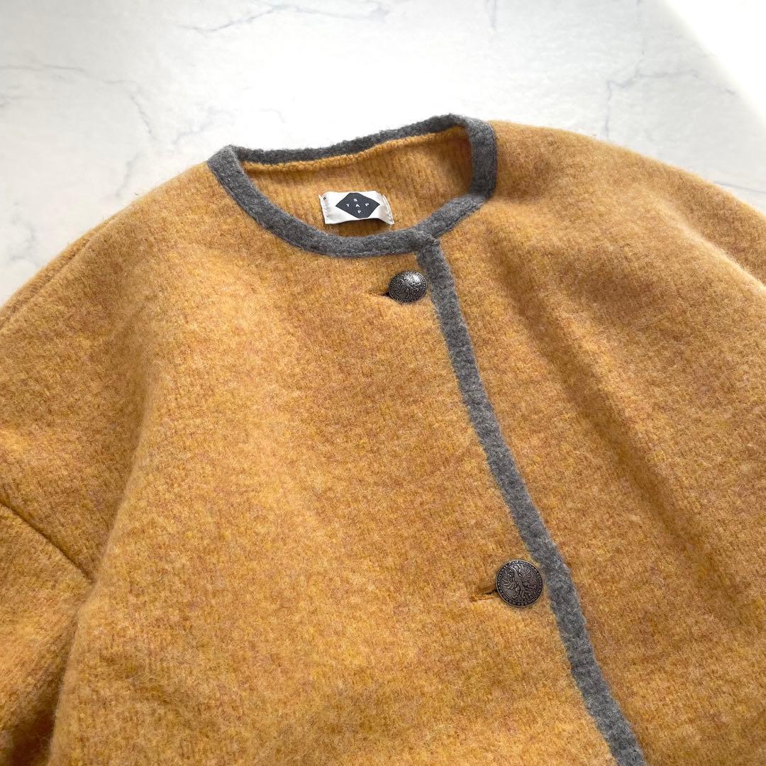 とも　　　STAPF シュタップ　ラウンドネック　チロリアンジャケット