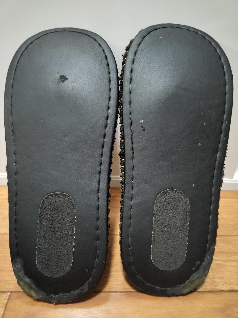 NADA. ナダ スリッパ　サンダル　rebirth