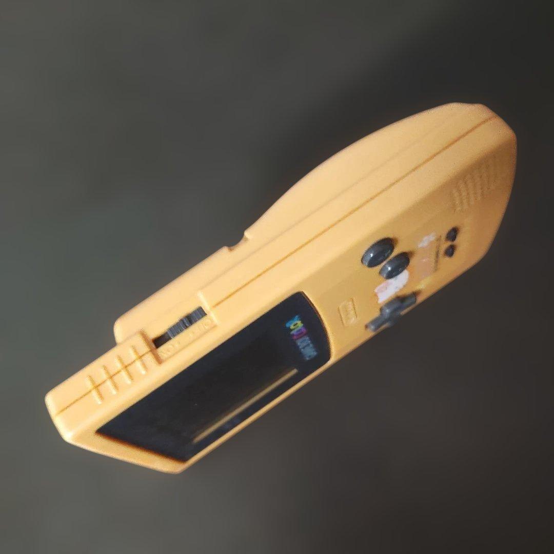 ゲームボーイカラー本体　キティモデル