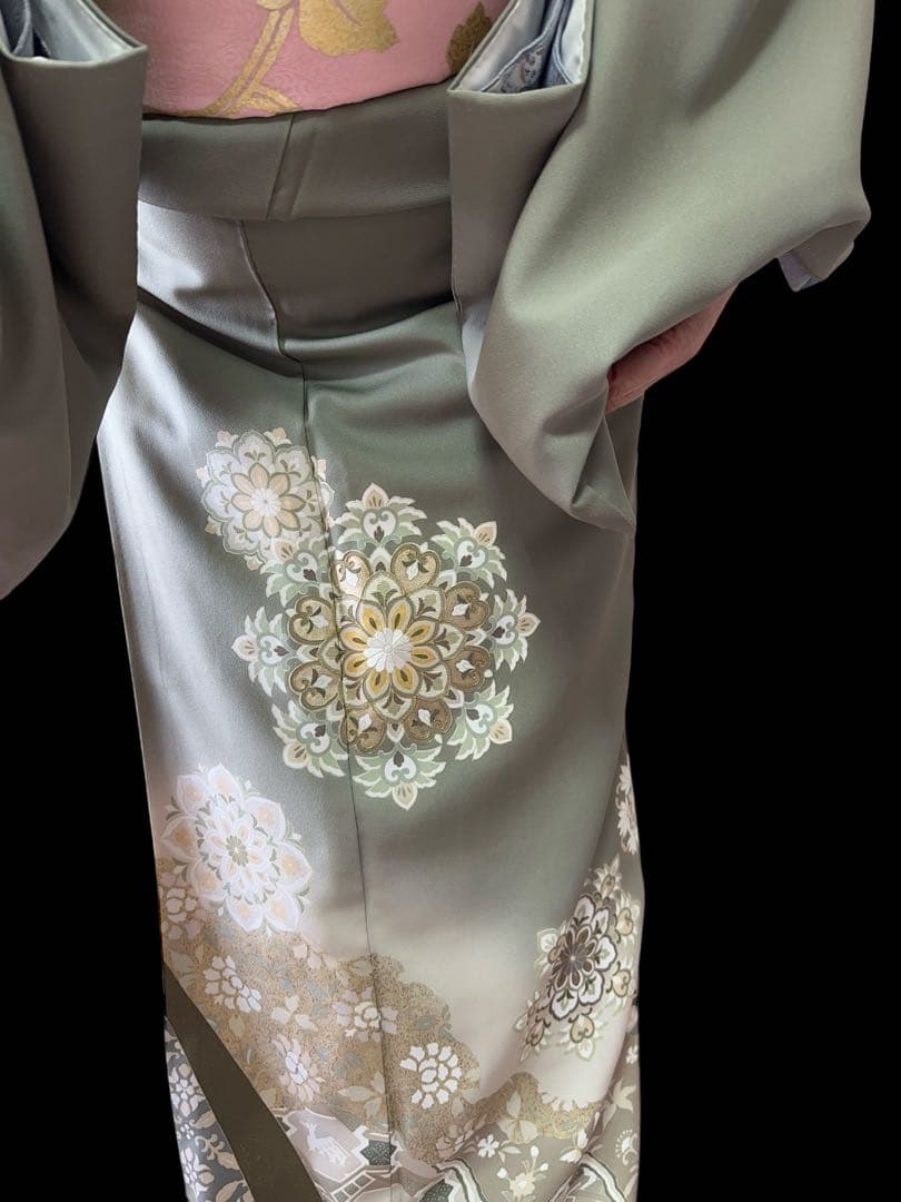 ゲリラセール！極逸品 正絹 縫い紋（刺繍紋）付き