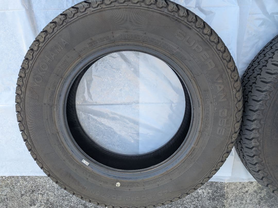 145/80R12 夏タイヤ　ヨコハマ　中古　軽バン