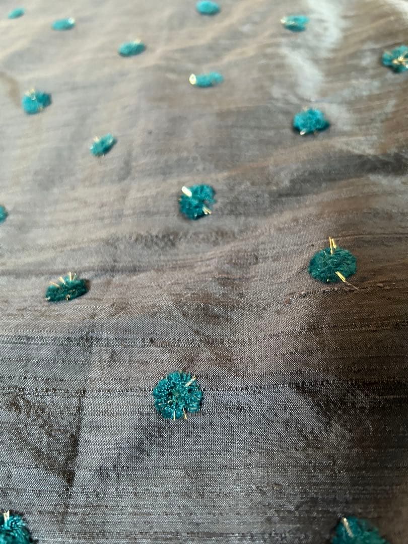 ドリスヴァンノッテン　ストール　ビーズ　刺繍