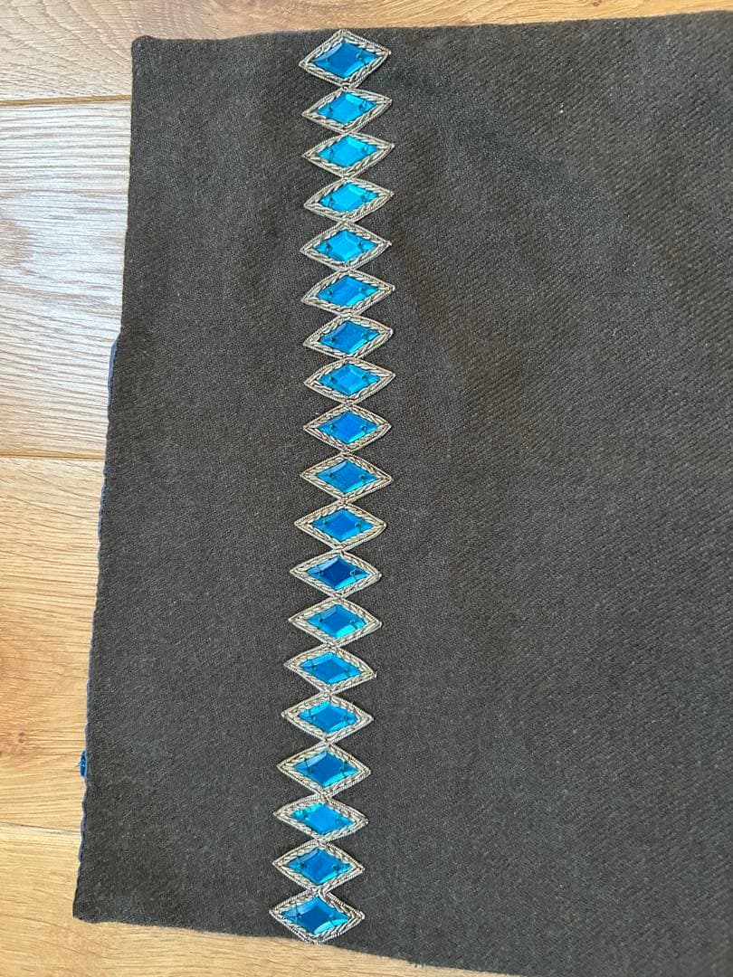 ドリスヴァンノッテン　ストール　ビーズ　刺繍