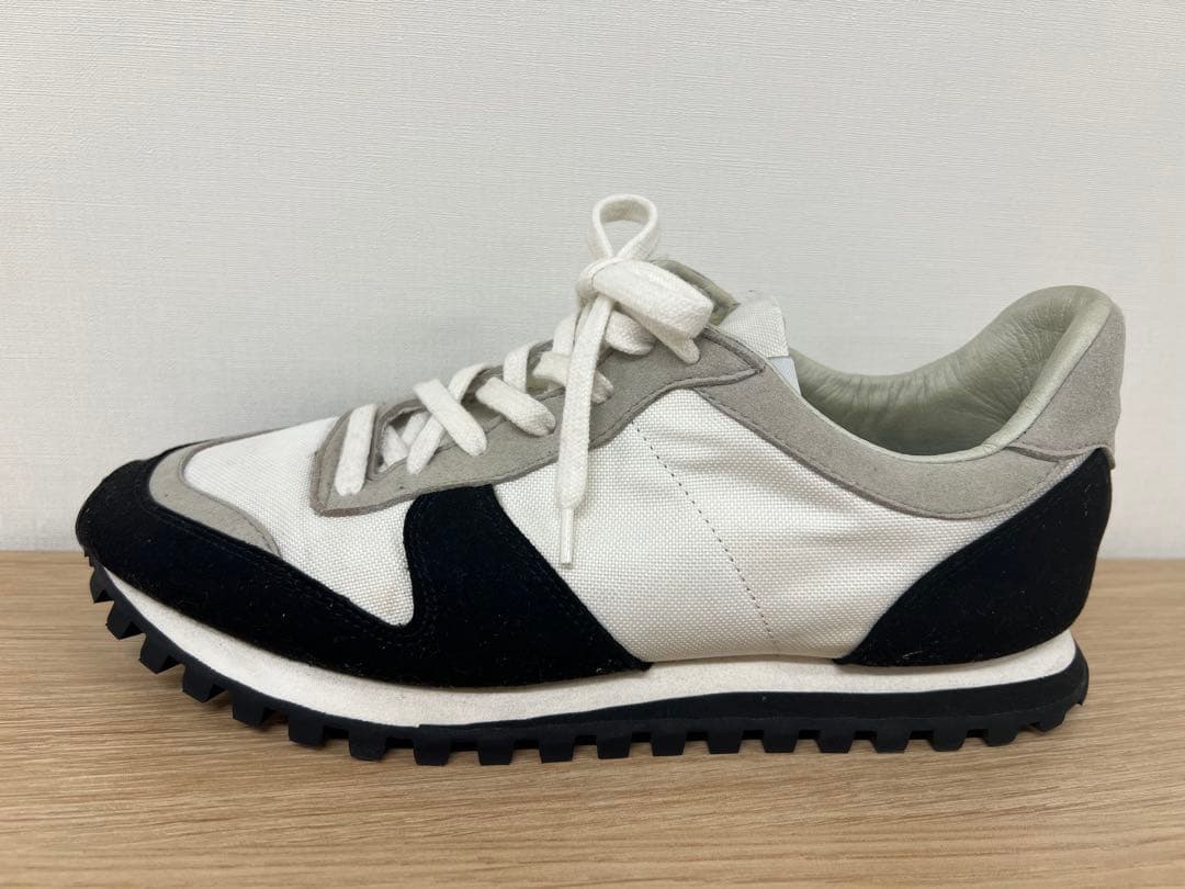 NOVESTA ノヴェスタ マラソントレイル ホワイト ブラック ベージュ