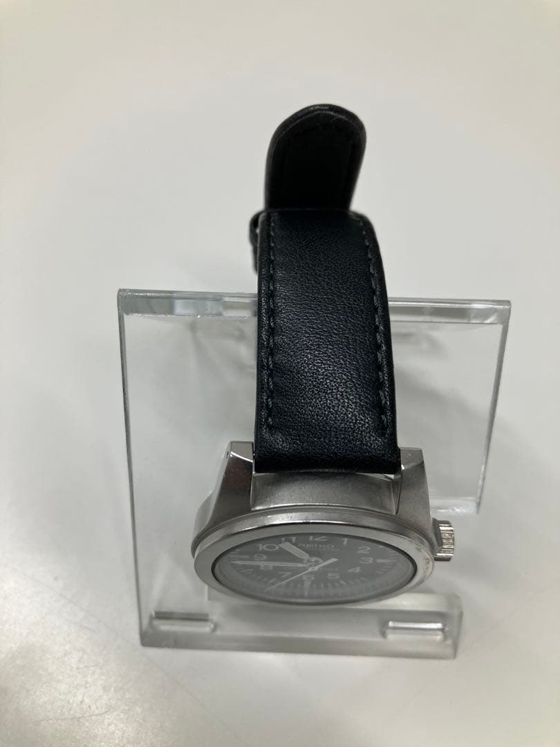 SEIKO 赤SUS　ブラックダイヤル　革ケース付【ベルト社外品】