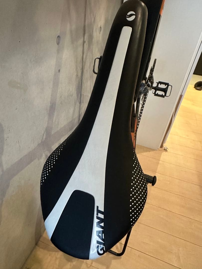 【お値引き可】Giant SR-4 700x25C DEFY 2016年製