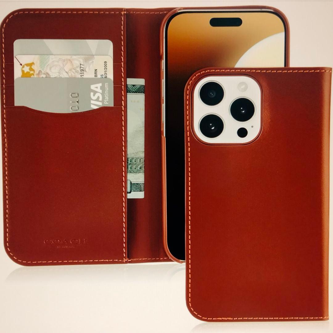COACH コーチ シグネチャー レザー ウォレット iPhone 16 Pro
