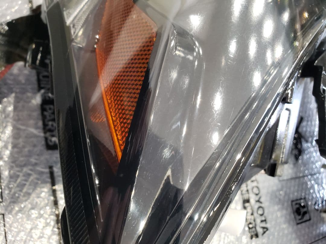 LEXUS IS250 後期純正ヘッドライト⭐中古⭐左右セット⭐クリア塗装済み❗