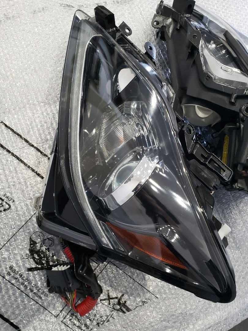 LEXUS IS250 後期純正ヘッドライト⭐中古⭐左右セット⭐クリア塗装済み❗