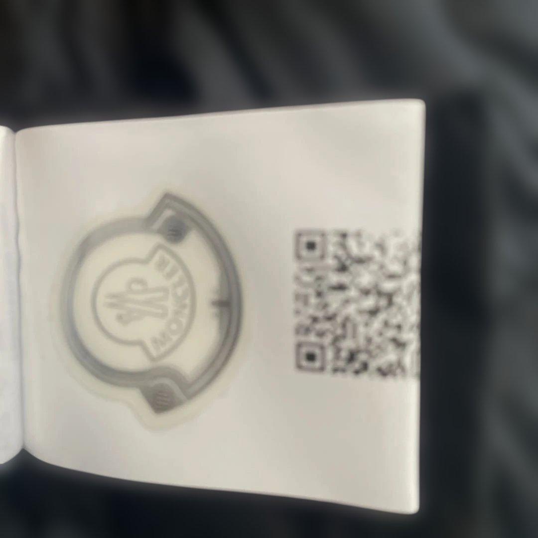 ＊モンクレール ベスト ダウン size0 黒ロゴワッペン 定価12.7万円＊