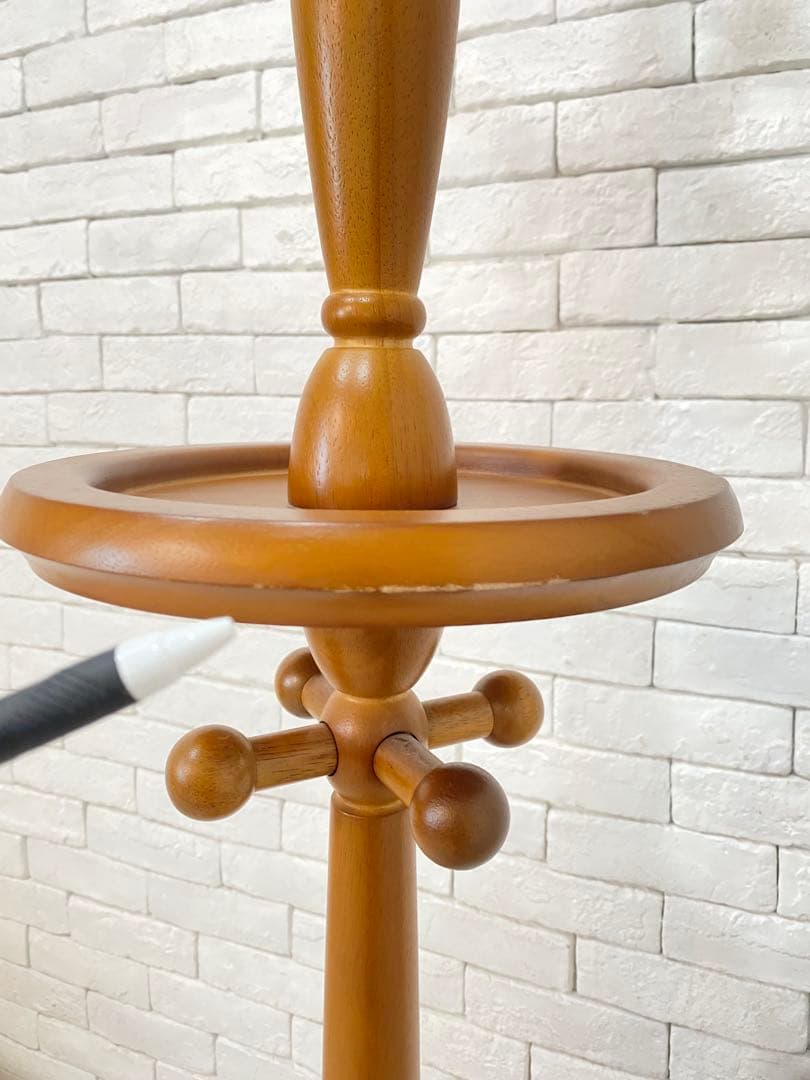 【グレ―プ　】都内　日時指定　定価5万円　木製　ポールスタンド