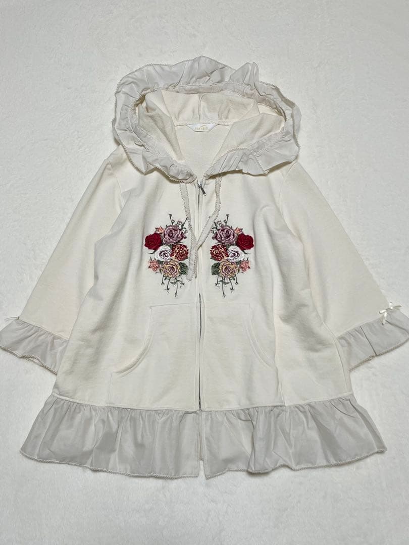 PINK HOUSE 花刺繍フリルパーカー 4 キナリ