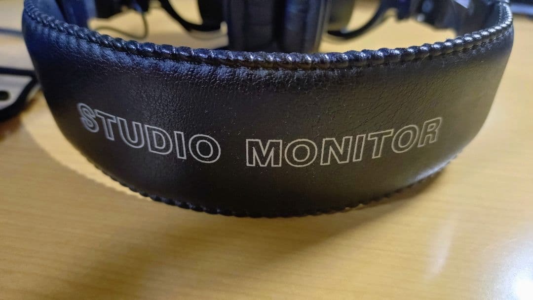 【SONY】モニターヘッドホン MDR-7506＆専用ハードケース付(社外品)