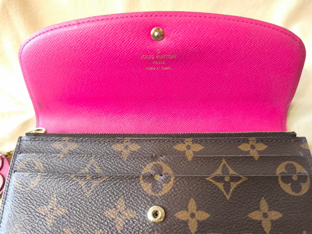 ⚠️ボタン難有ルイヴィトンモノグラム　ポルトフォイユエミリー❤フラワーチャーム
