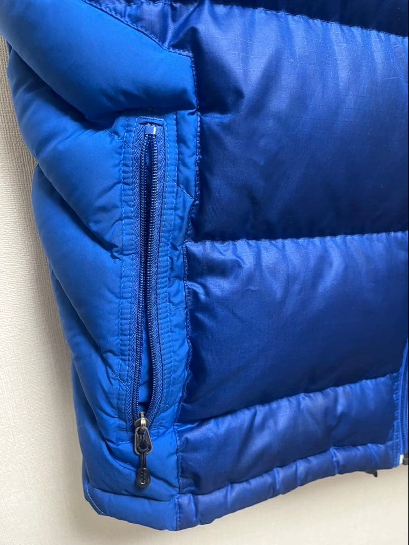 Patagonia ダウンベスト 青