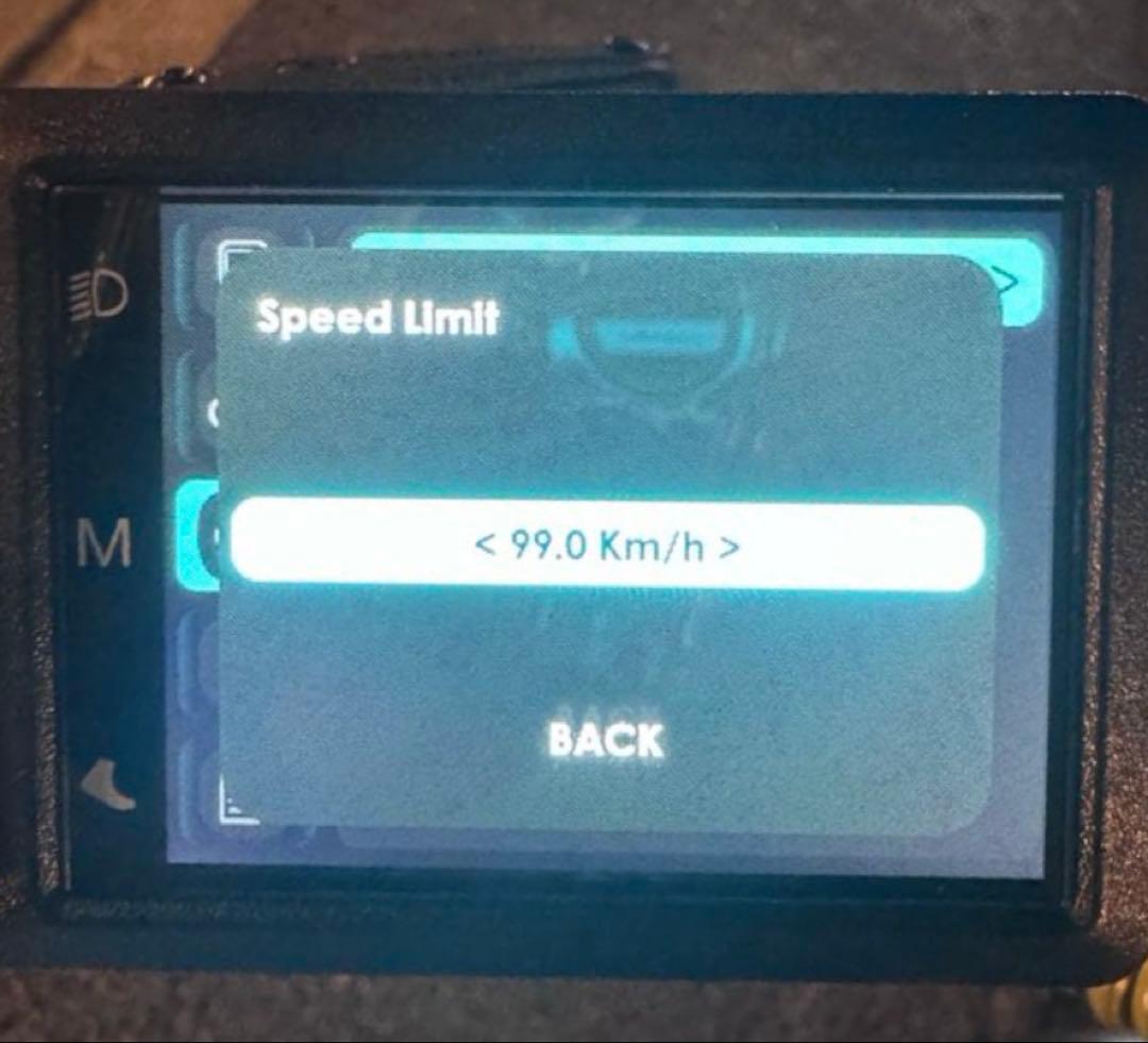 MATE-EVO fushion Ado air 大型カラーディスプレイモニター