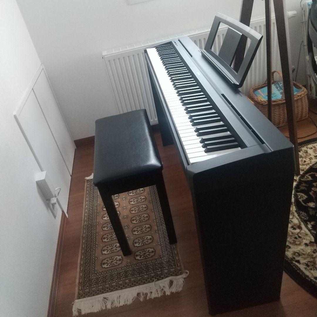 (札幌 引き取り限定、発送不可)YAMAHA デジタルピアノ P-45 ブラック